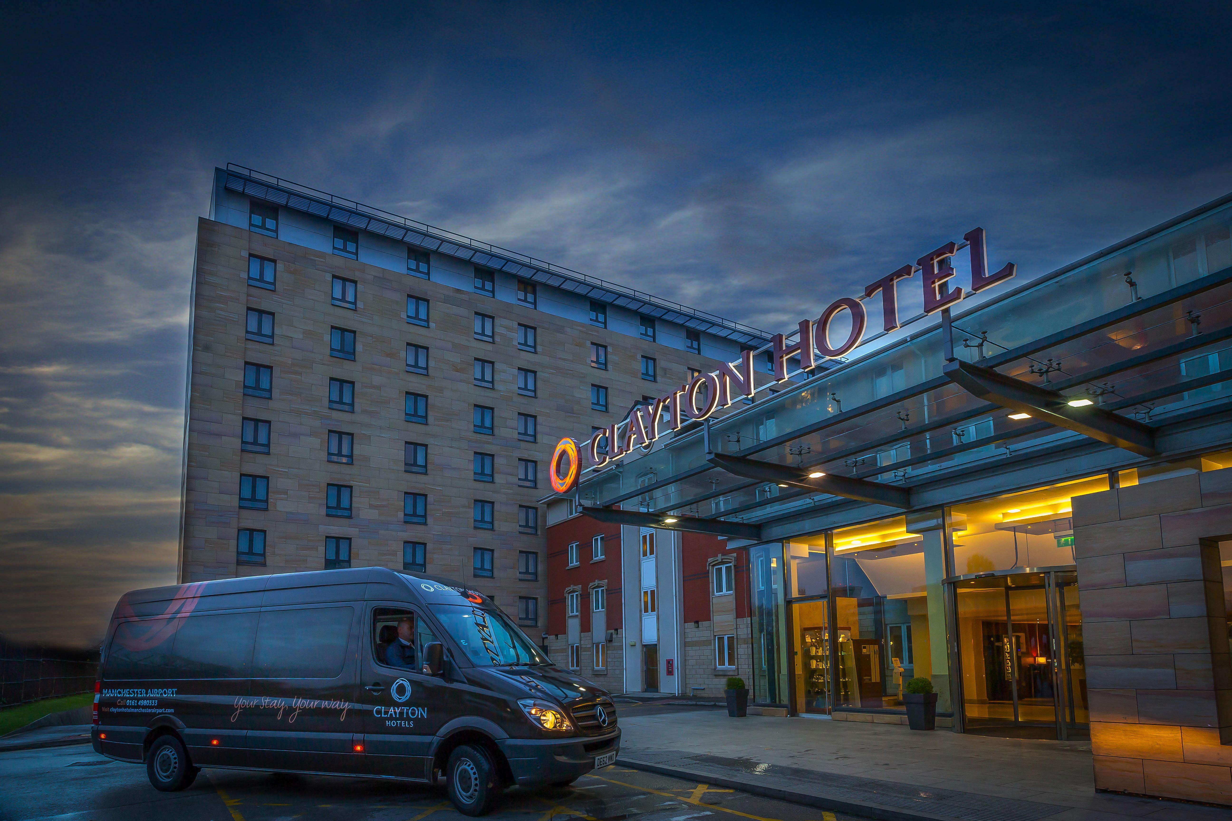 Clayton Hotel, Manchester Airport Хейл Экстерьер фото